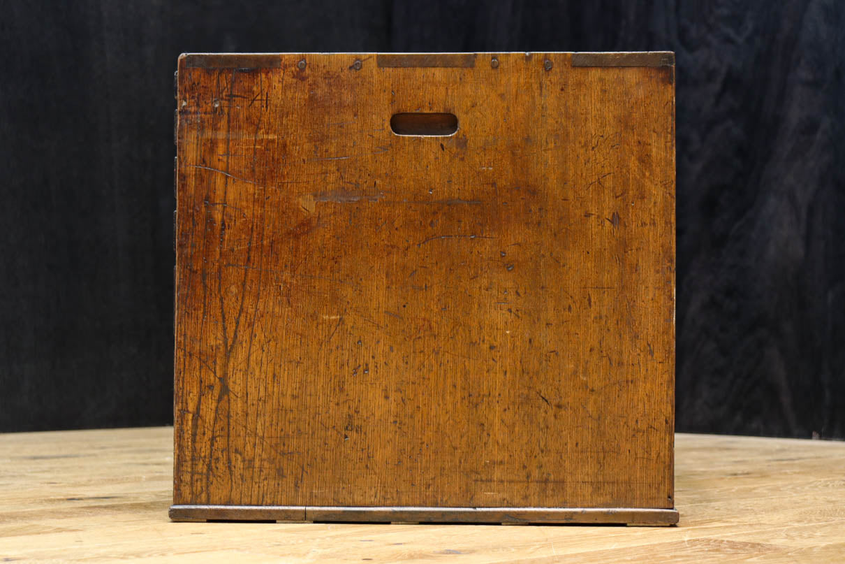 味わい深い面持ちの両袖タイプの彫金机 BB3325 – 古福庵 [ KOFUKUAN