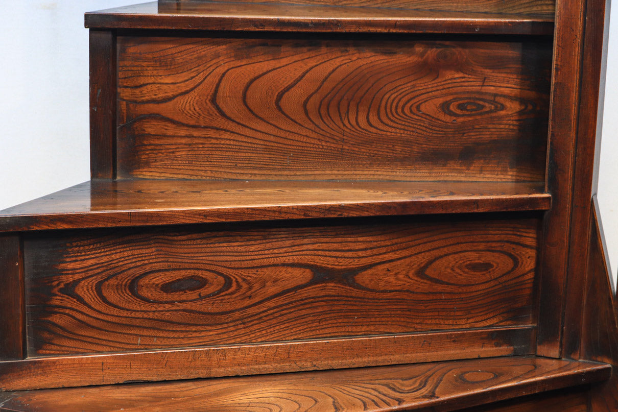 大珍品!! 完全特注品!! 螺旋階段に欅杢目が映える極上階段箪笥 BB2242