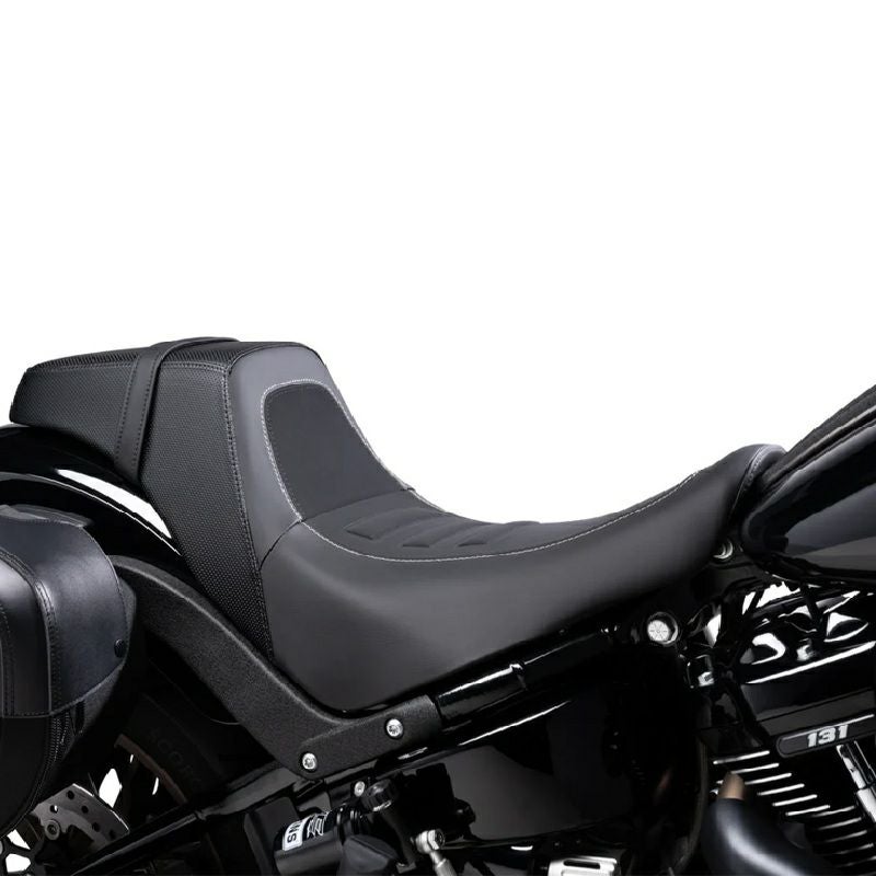 52000303】ハーレー純正 リーチ・ソロシート／ソフテイルスリム