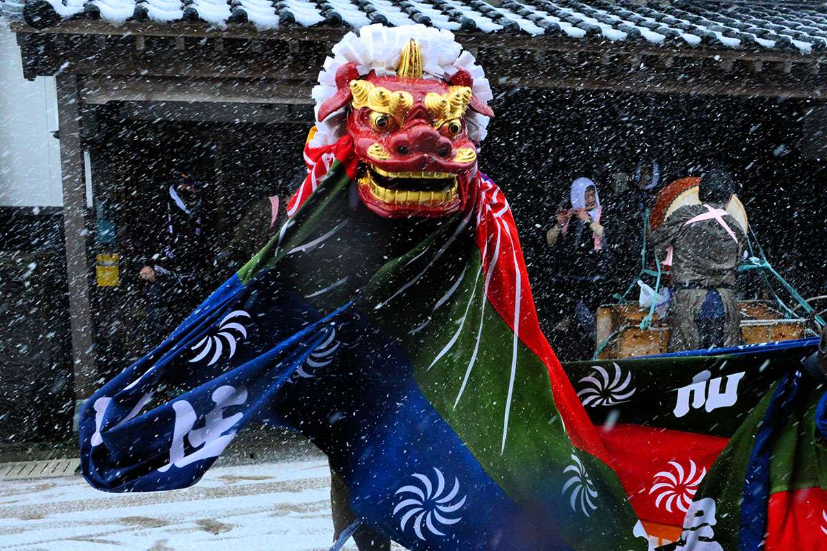 出雲﨑 獅子舞 - まいたけ｜新潟の魅力・地域の話題を伝える広報メディア