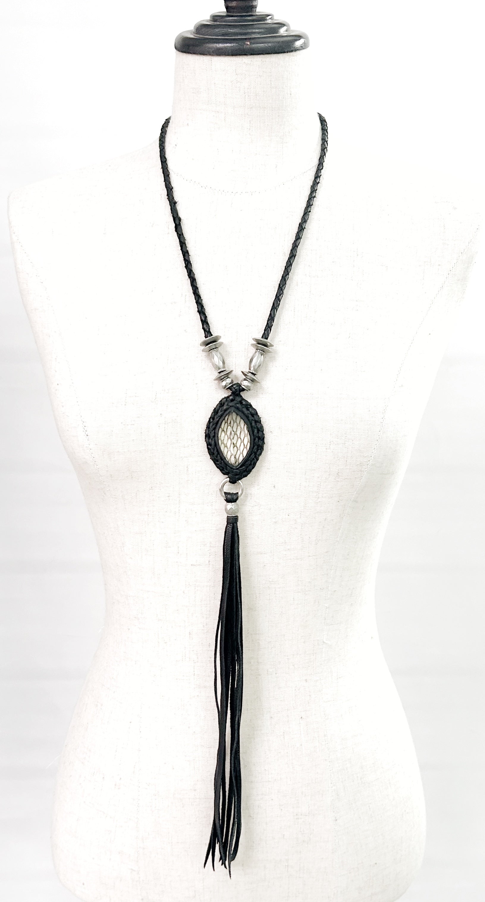 KMRii ケムリ Serpent Killer Necklace – KMRii OFFICIAL ONLINE STORE