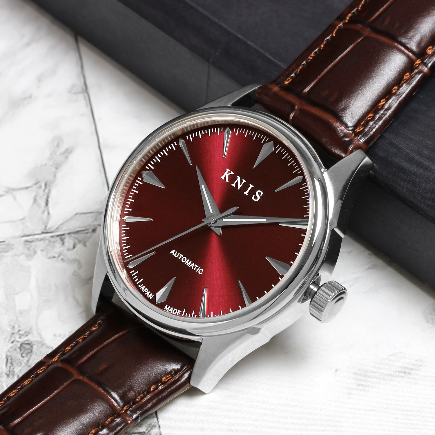 日本製】KNIS ニス 自動巻き腕時計｜レッド ブラウンレザー｜高品質な