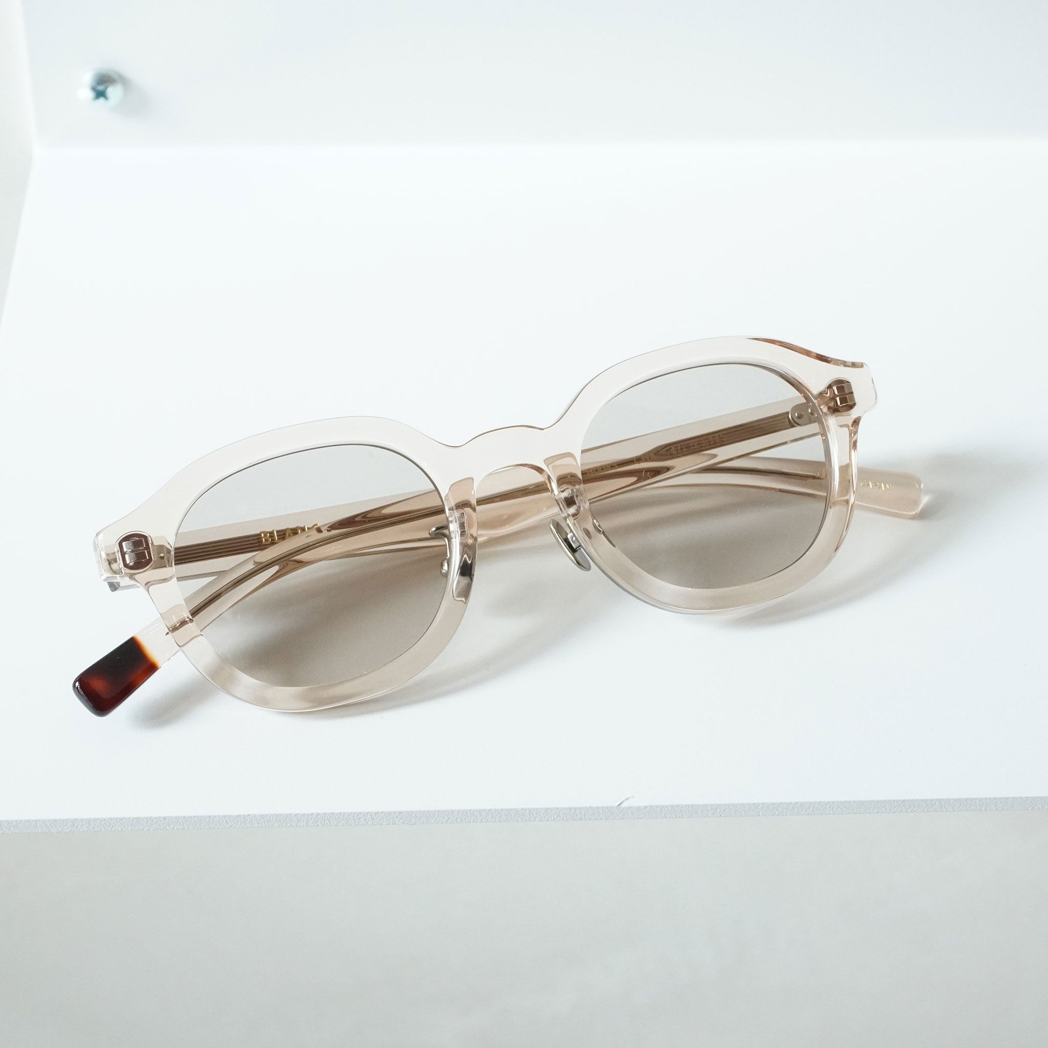 BLANC.. ブラン / B0043 / CHAMPAGNE / サングラス – KRANC OPTICAL