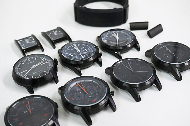 ヘッド部との組み合わせが自由な「wena wrist active」。ヘッドをとっ