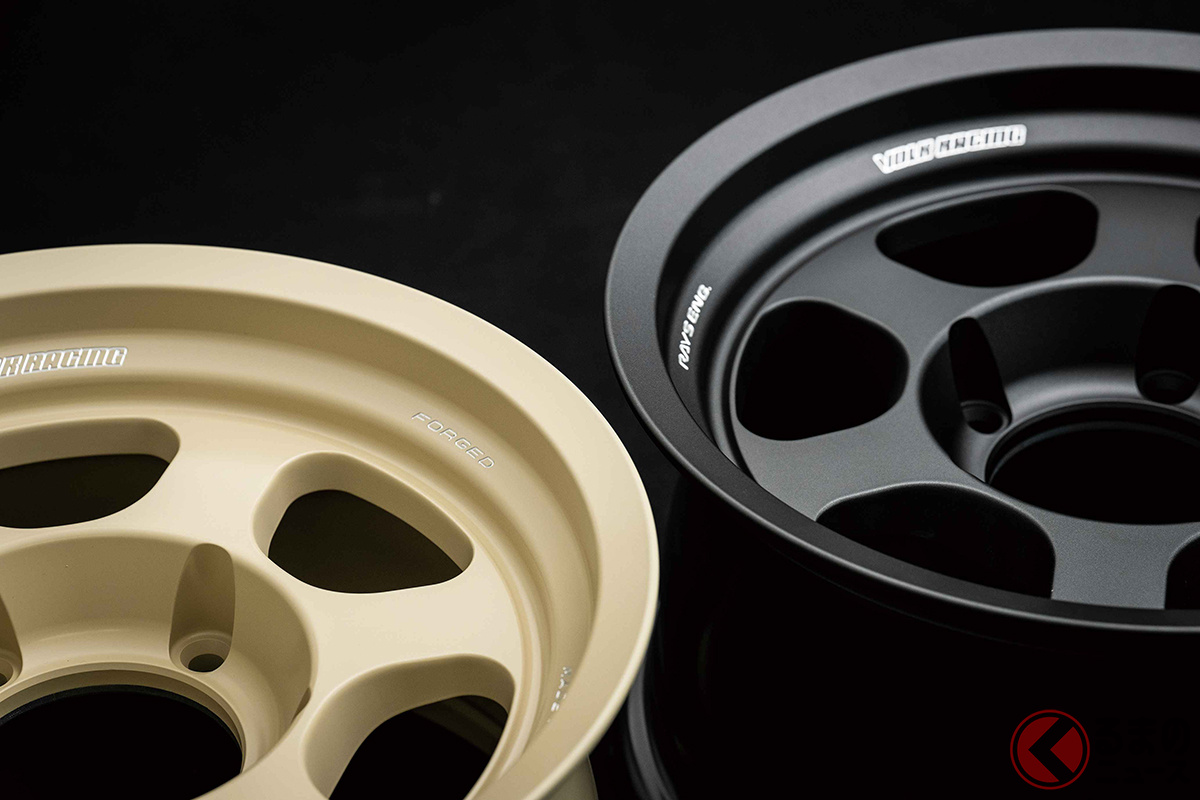 RAYS、ランクル70専用設計の鍛造1ピースアルミホイールのボルク