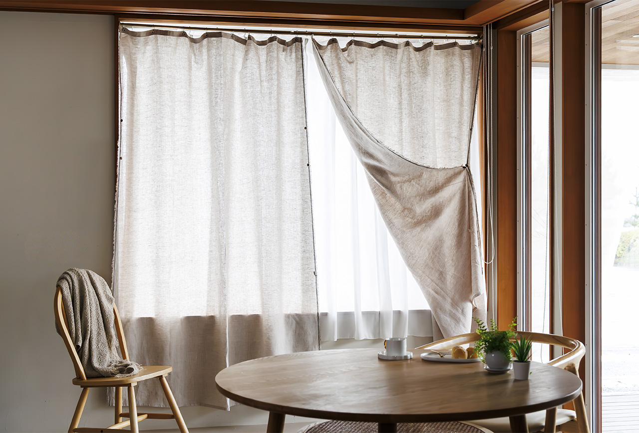 麻リネン100％厚地カーテン | 自然素材カーテンの通販はKURASIKU(クラシク)