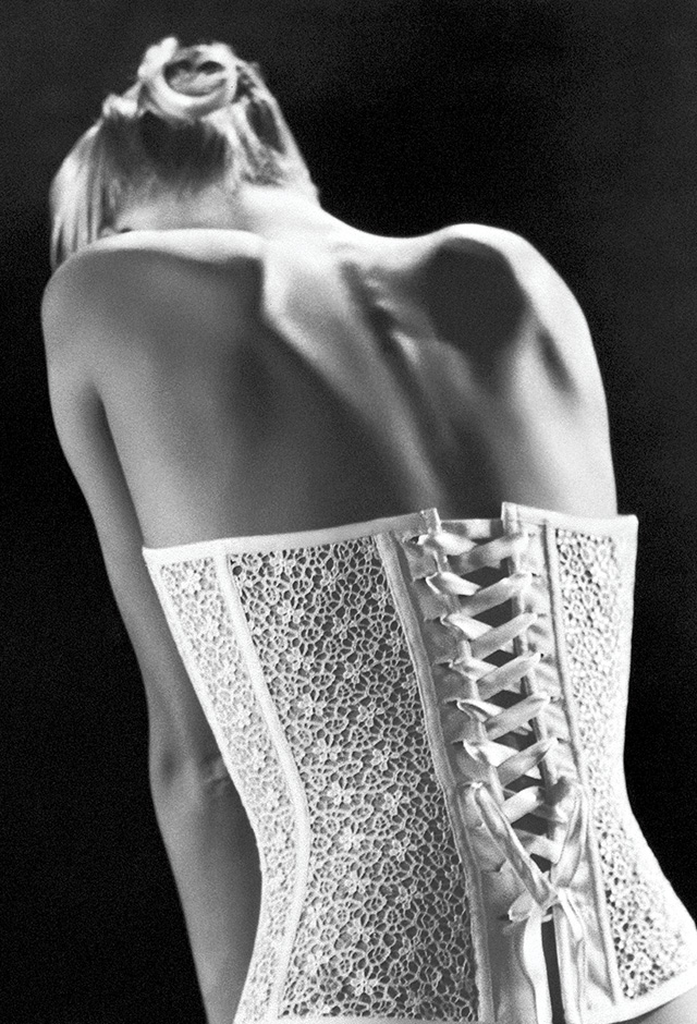 ホワイト フラスタリオ刺繍 シルクキャミソール｜La Perla - ラペルラ