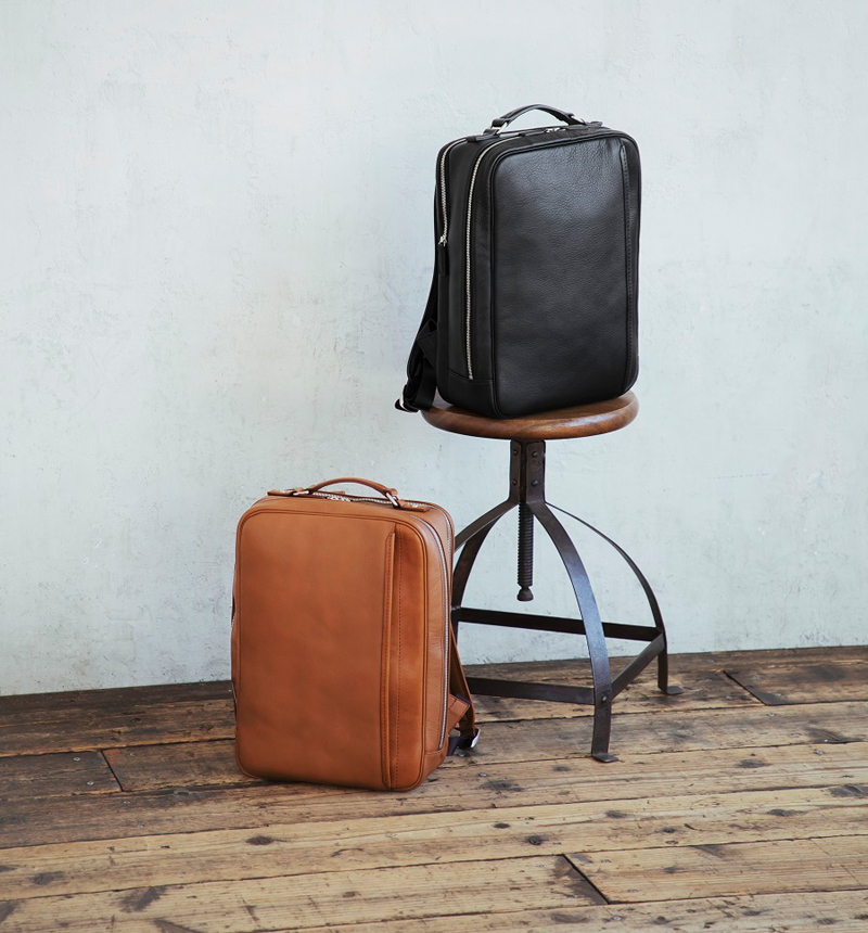 土屋鞄』初の革スーツケースを発売。新ラインナップ「トラベル」が始動