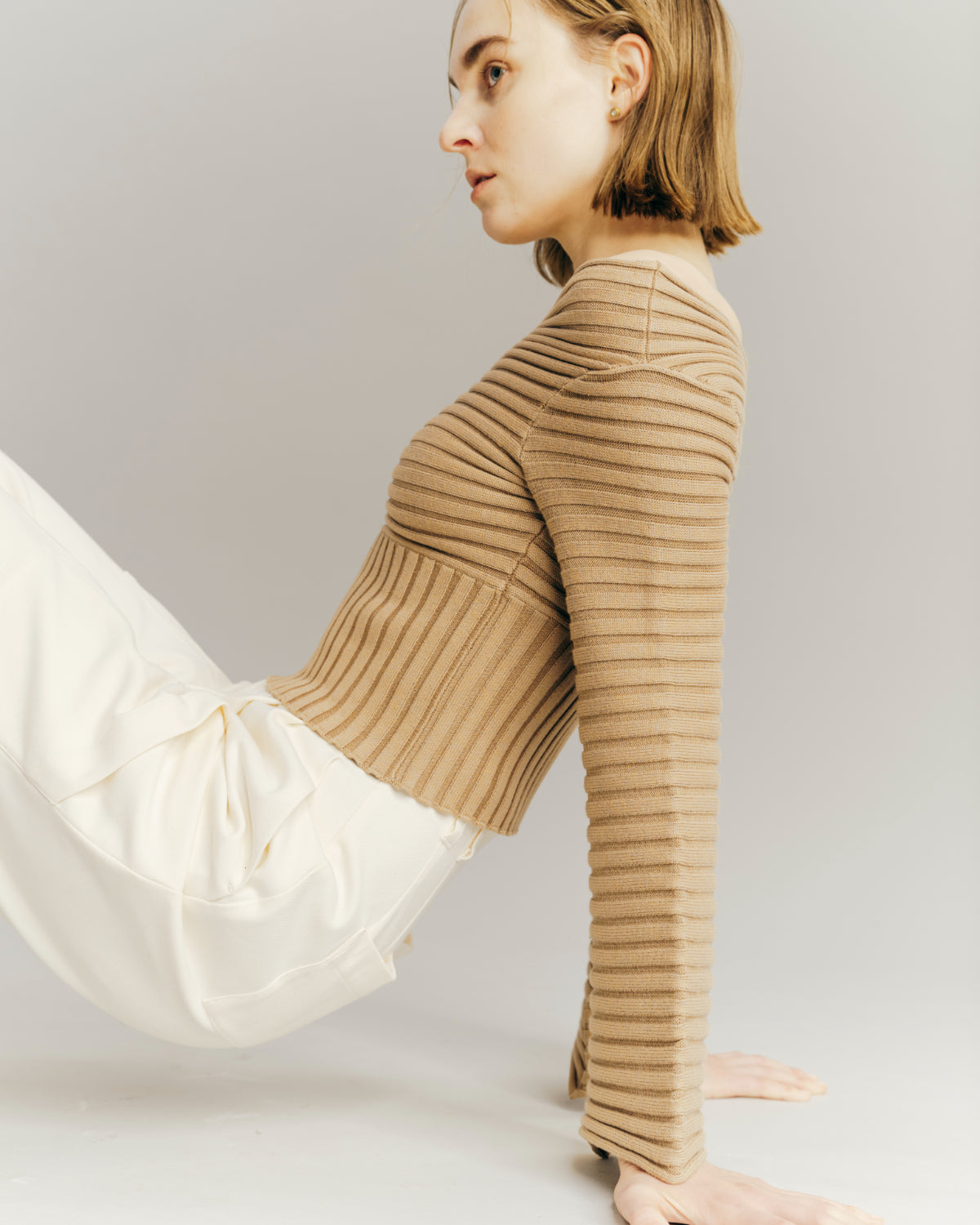 Off shoulder Panel knit tops – L'AUBE BLANC