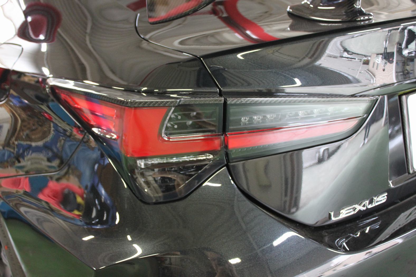 RC MC後用 ドライカーボン テールスポイラー