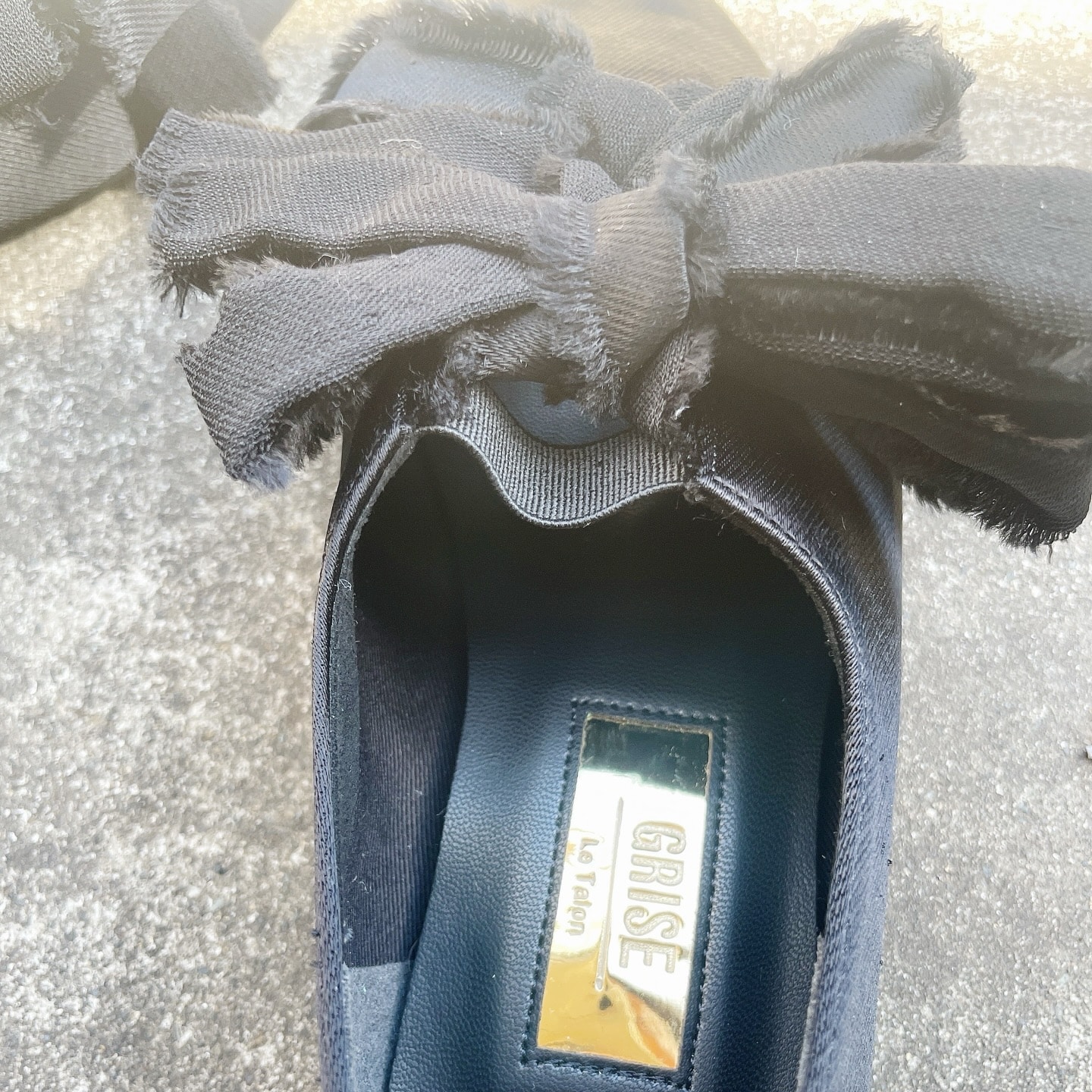 LE TALON｜GRISEサテンリボンバレリーナをセールで購入 | LEE