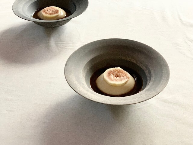 鮫島陽さんの器＋α | LEE