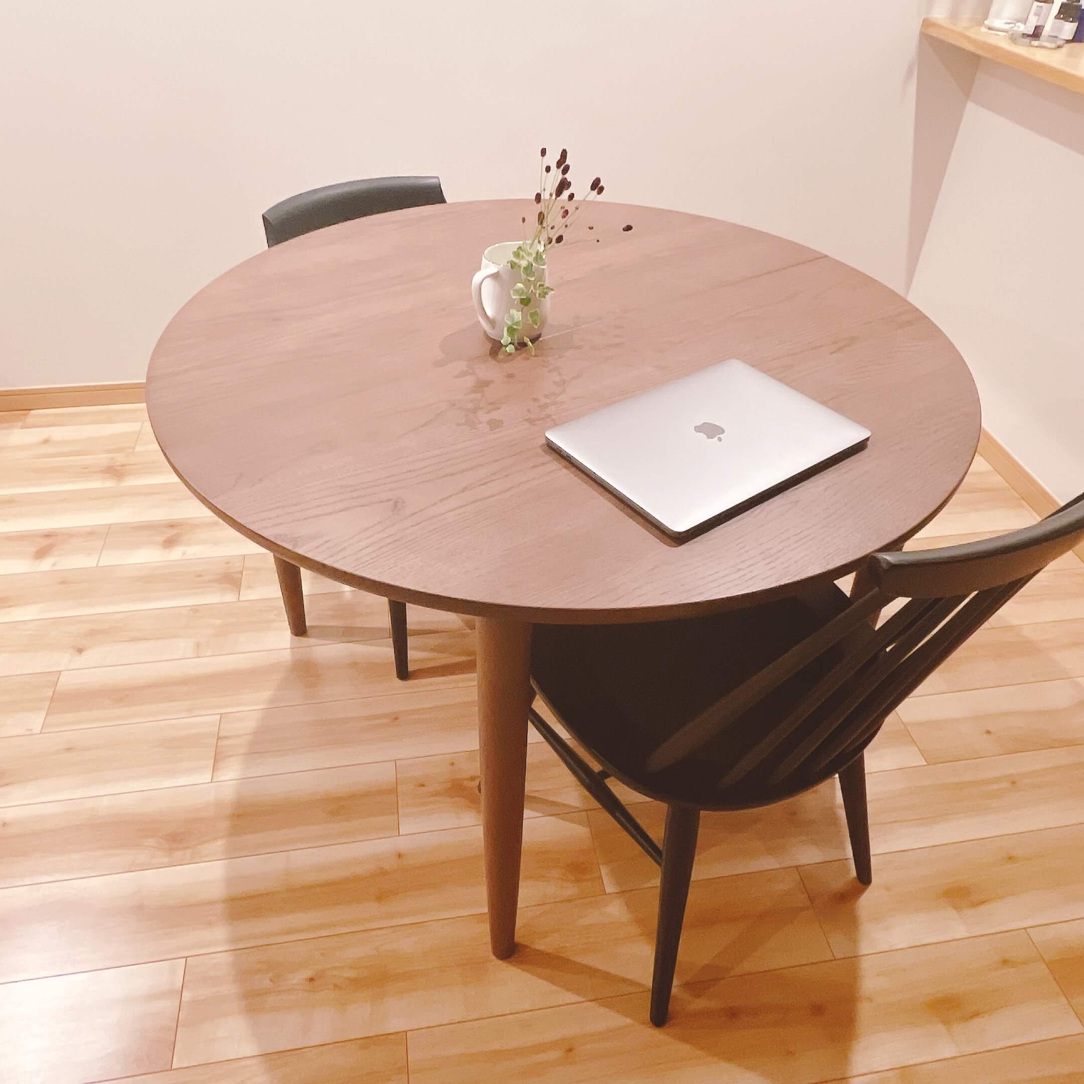 おうちインテリア】ダイニングテーブルがやってきた！ CONDE HOUSE