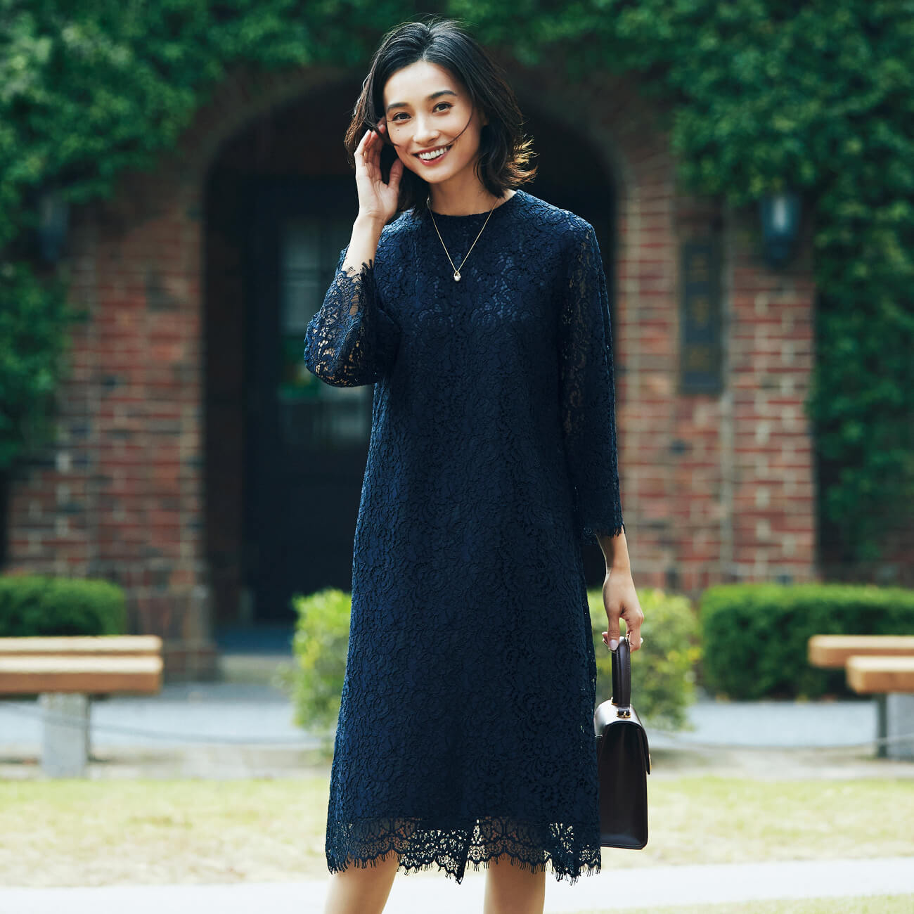 卒入園式のママの服装は】紺色のセレモニーワンピース・ジャケット