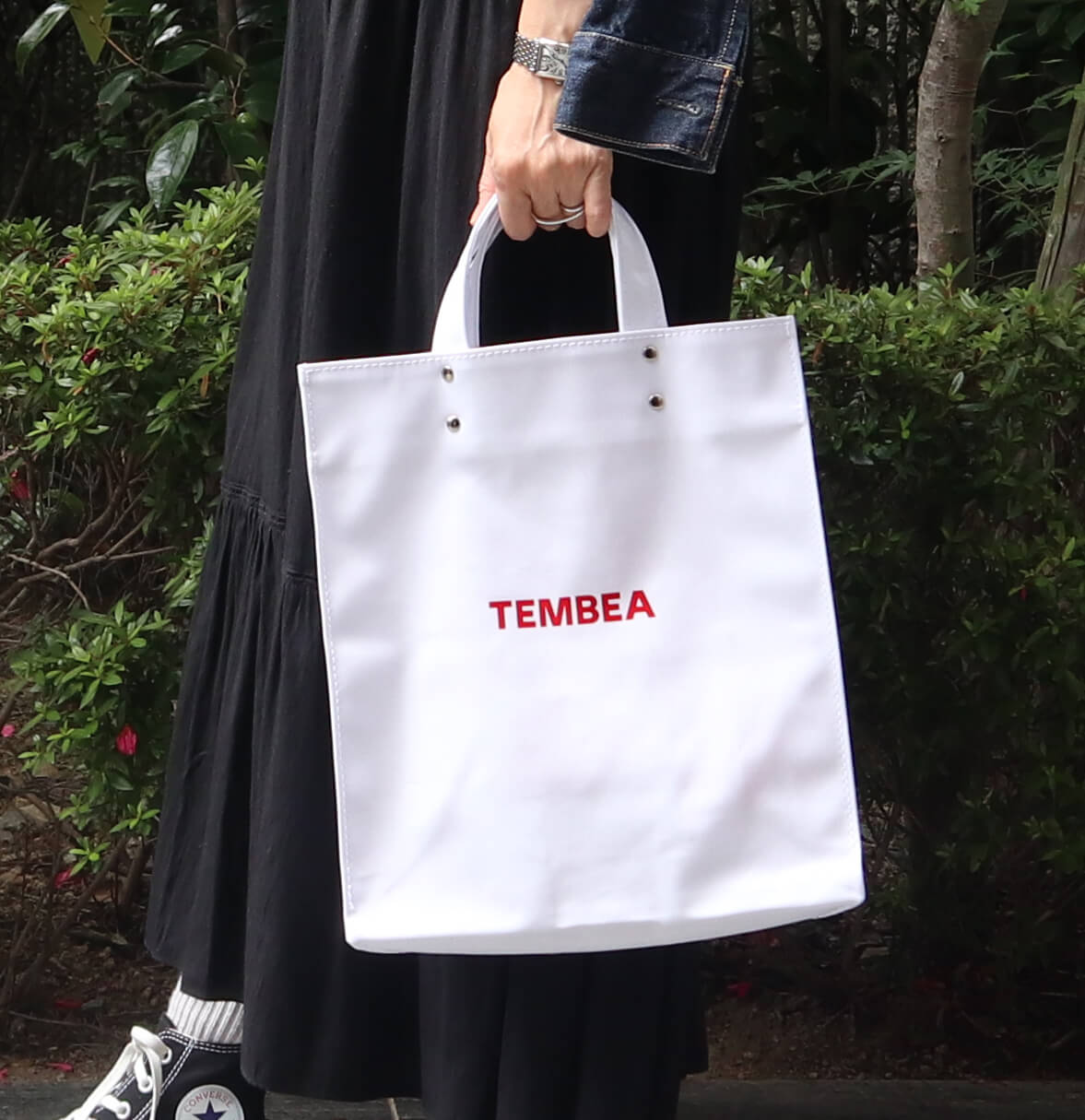 水濡れも汚れも気にならない白トート【テンベア・別注PVCコーティング