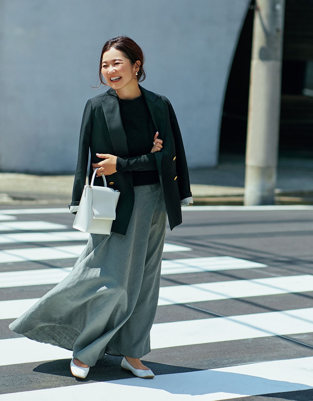 目黒越子さんの地味色コーデまとめ】シンプルなのにおしゃれ！の秘密を