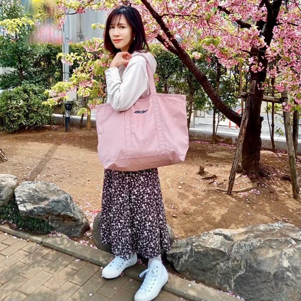 お花見にも♡ダスティピンクのL.L.Beanグローサリー・トート | LEE