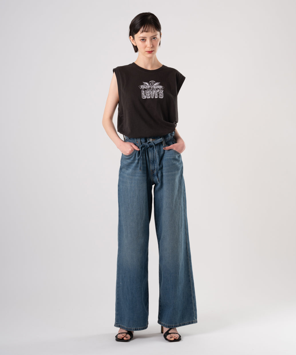 XL STRAIGHT ジーンズ ミディアムインディゴ – リーバイス®公式