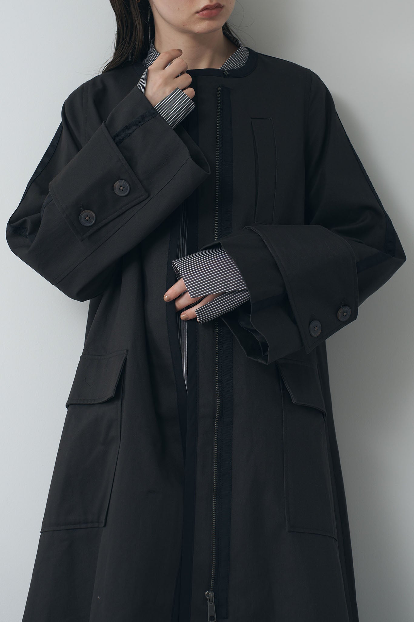 配色パイピングノーカラーコート