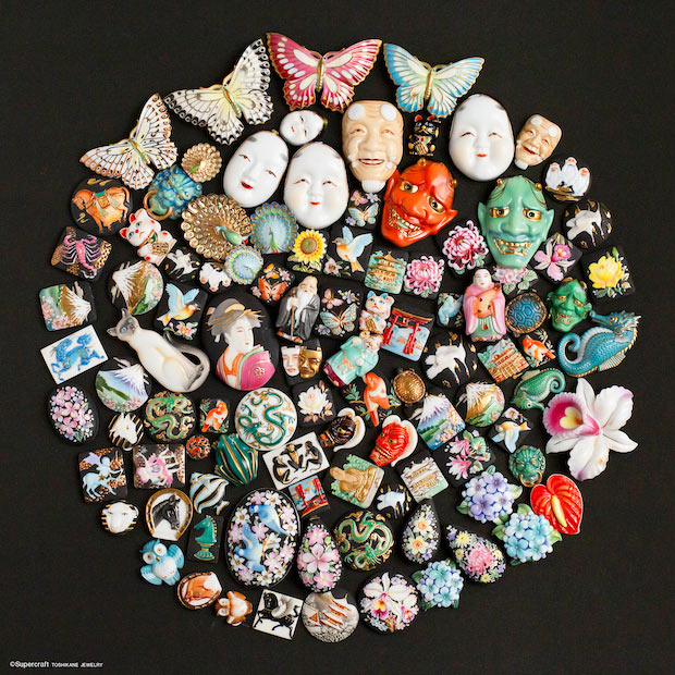 幻の有田焼ジュエリー〈トシカネ〉が 一挙集結。世界初の展覧会