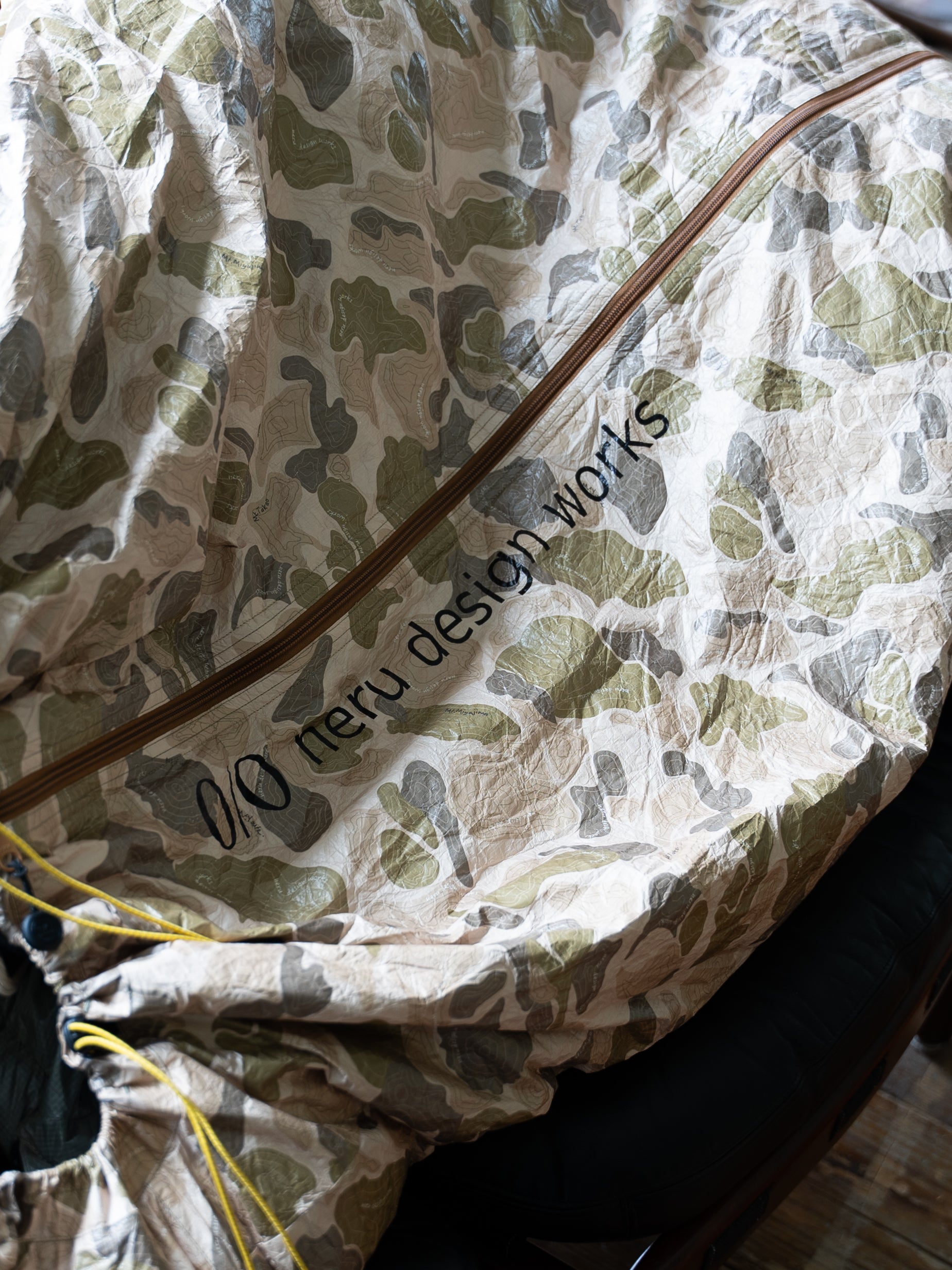 アウターシュラフ TOPOカモver – LOG