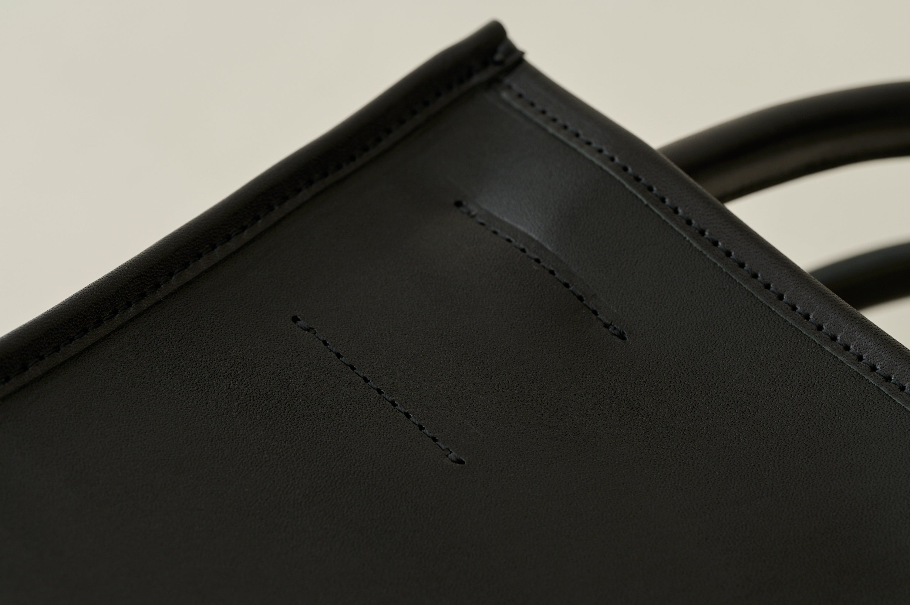 Leather Mini Book Bag │ LIFESTYLIST