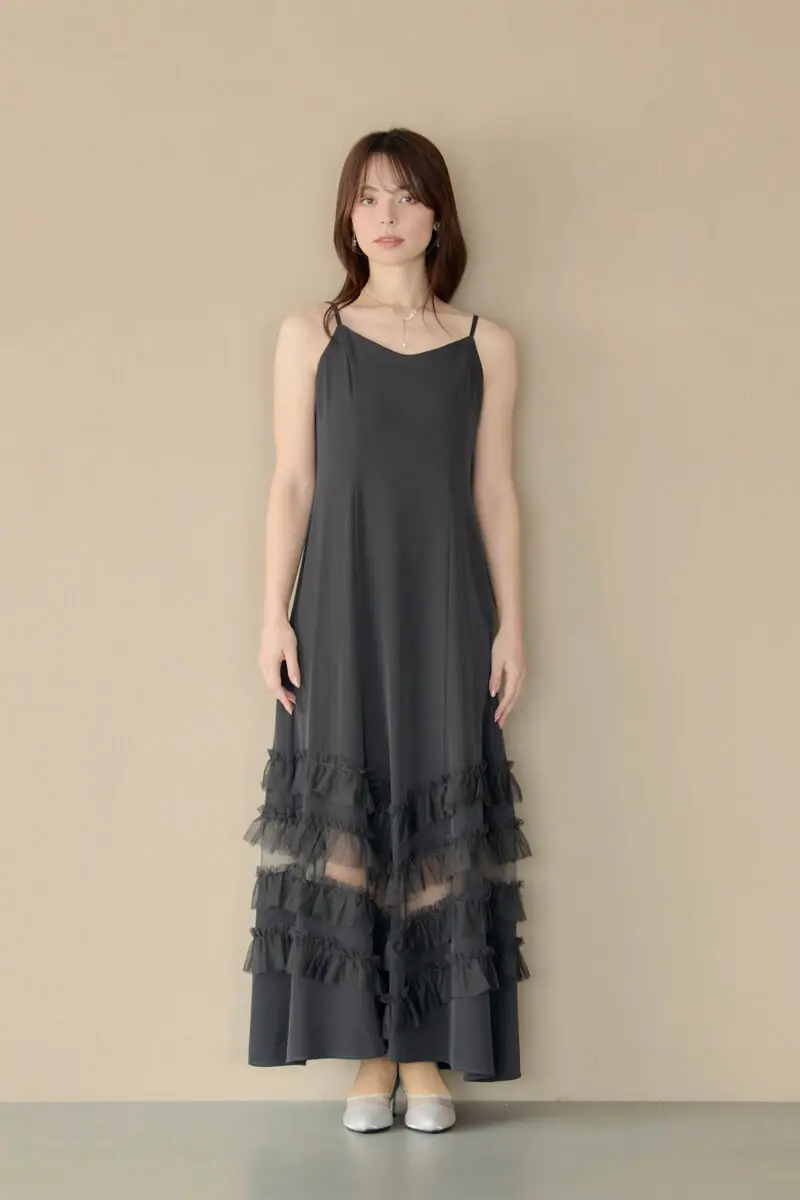 チャコールのトランスペアレントヘムセットアップドレス | et.UNiVER