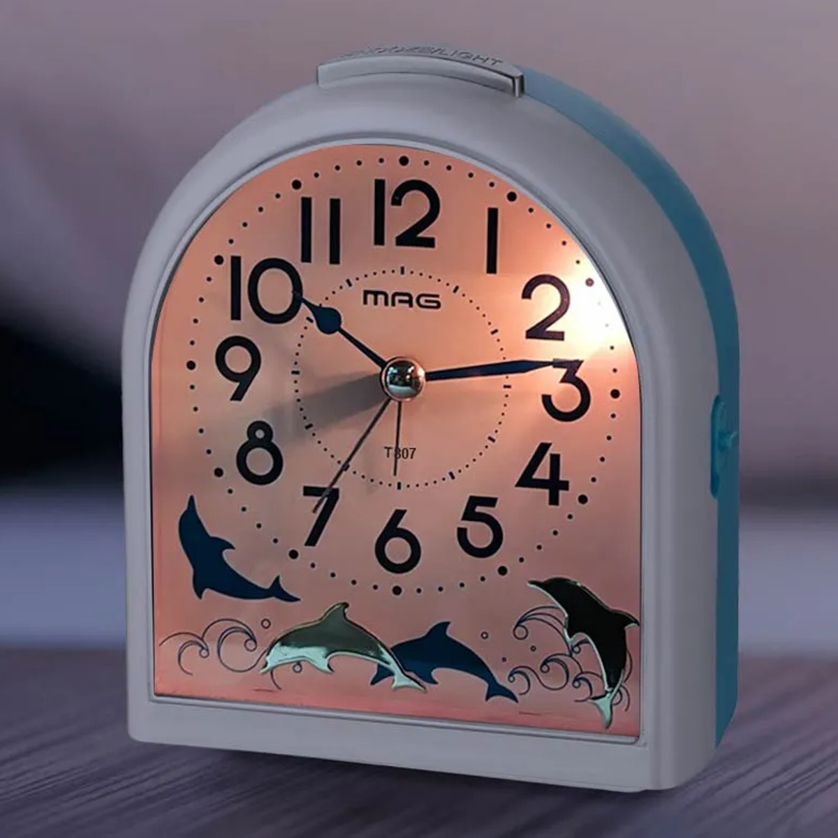 目覚まし時計 連続秒針 静音 ライト付き アニマル MAG （ 目覚し時計