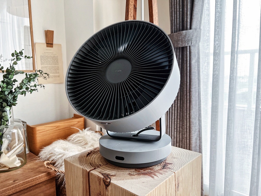 本音レビュー】cadoのサーキュレーターSTREAM1800を購入した感想と