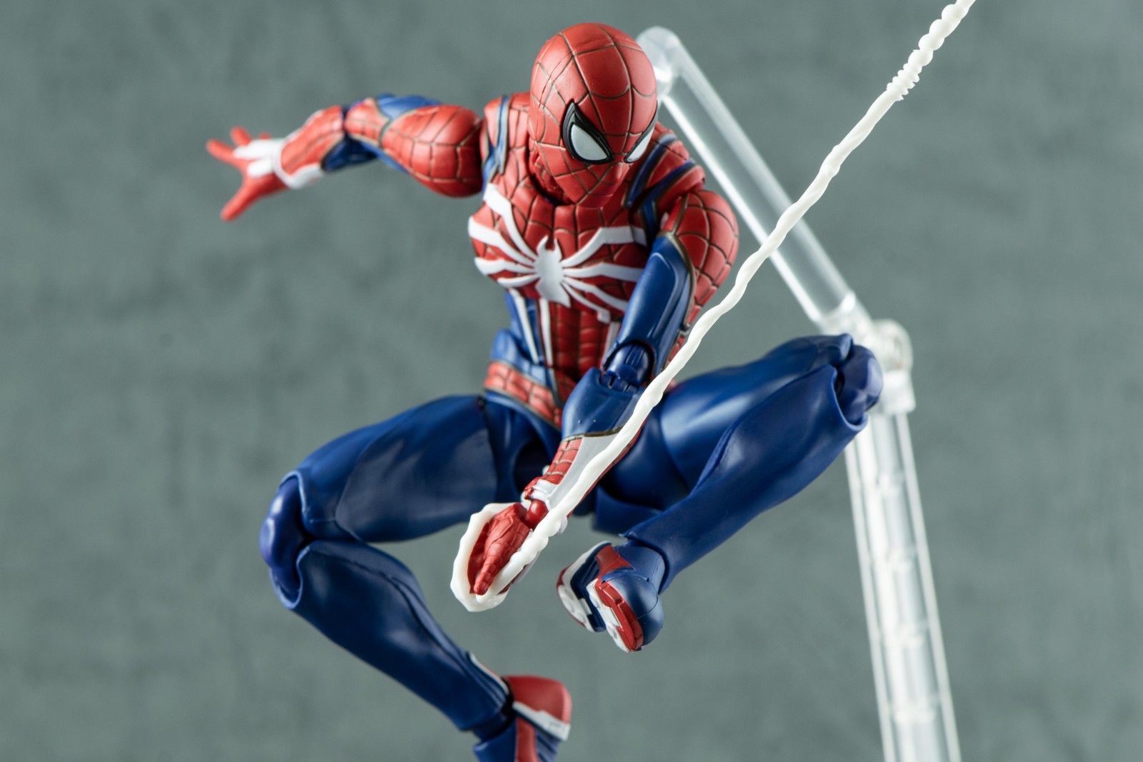 レビュー】S.H.figuarts スパイダーマン アドバンス・スーツ : 関節