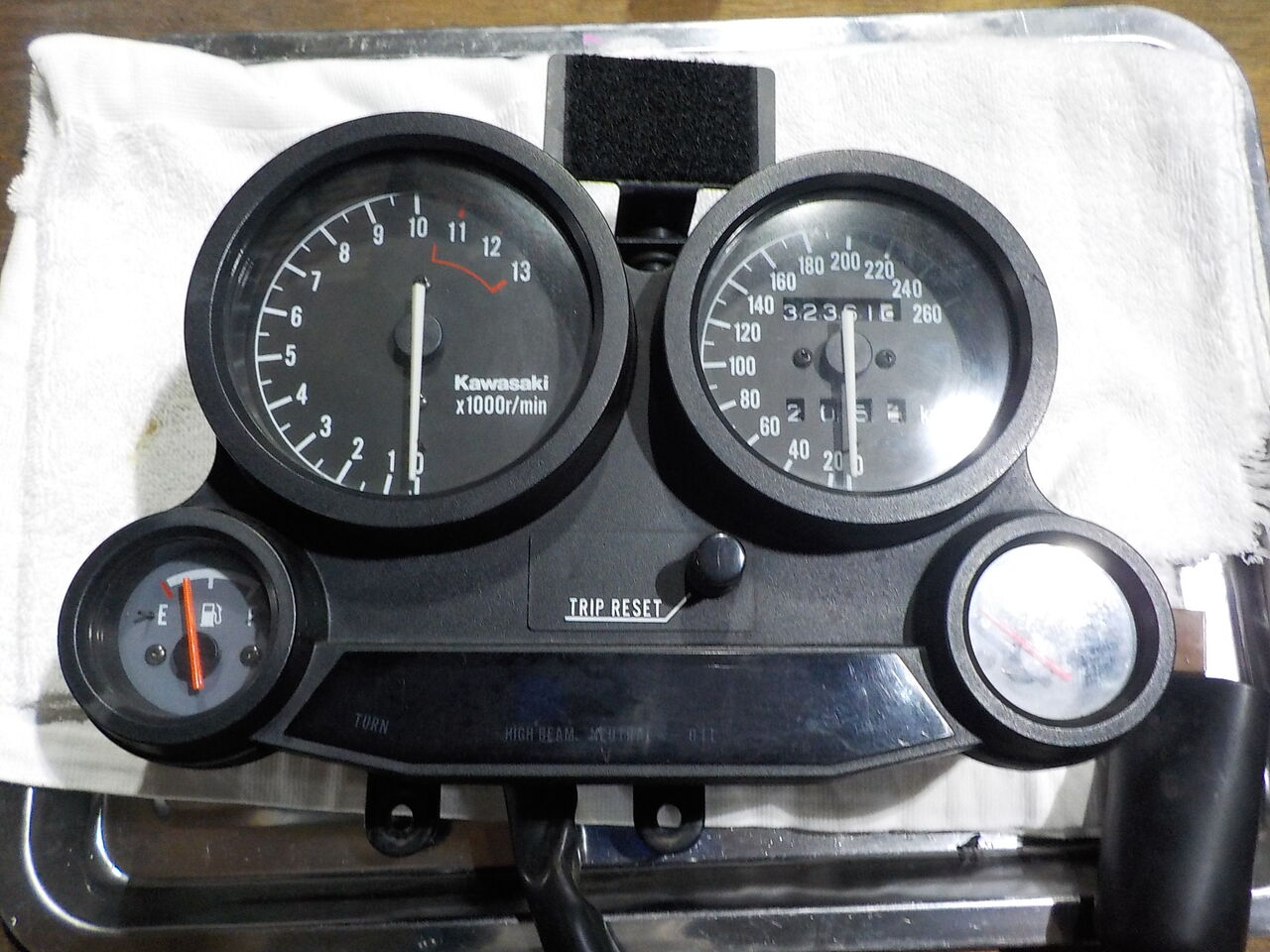 GPZ900R メーターステー カウル 取付け 修正 A13 ZX900A : MC Craft