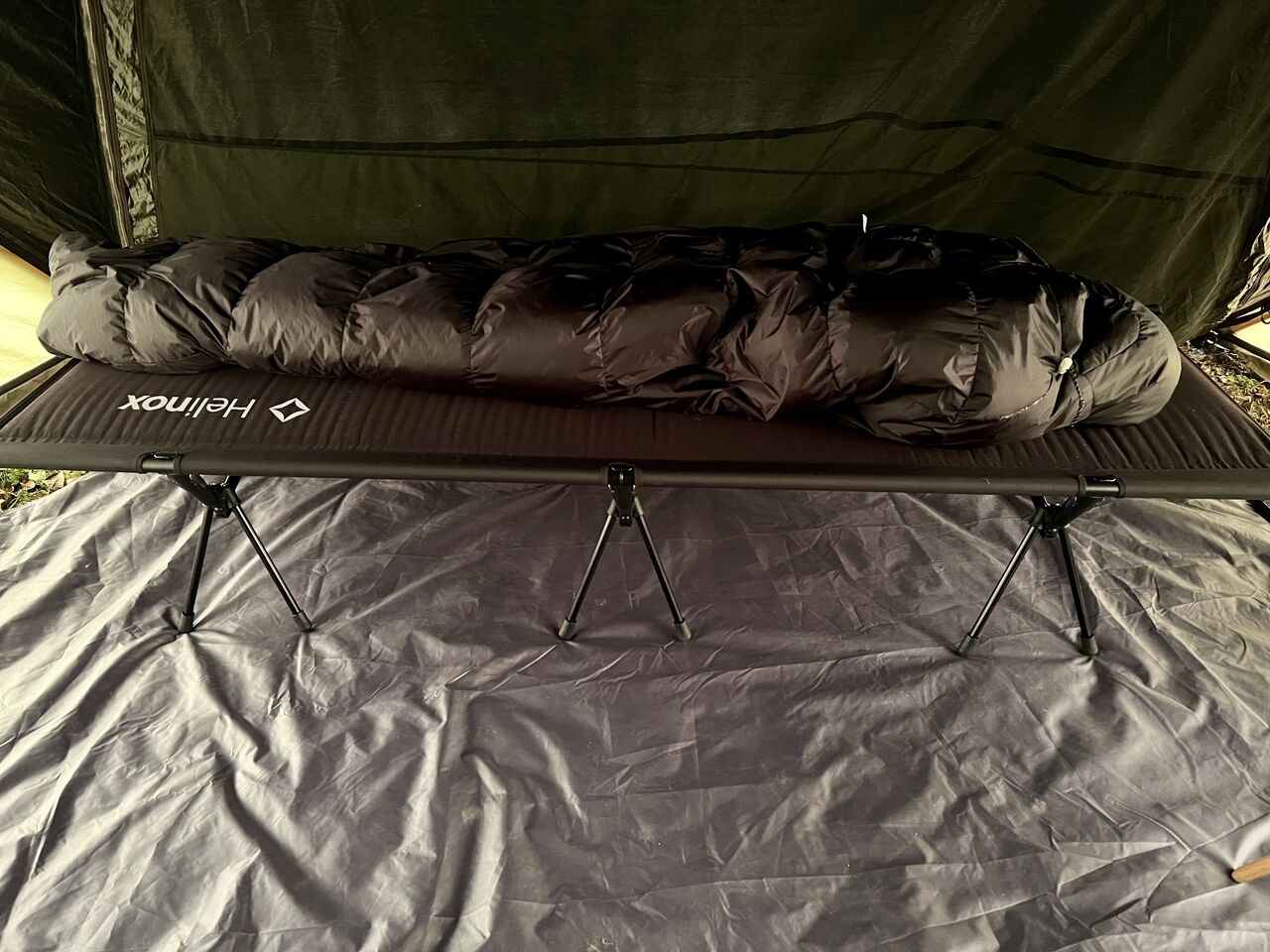 タクティカルコットをインフレータブル化できるシート「Helinox（ヘリ