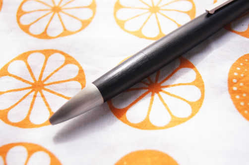 ラミー 「2000 4色ボールペン」レビュー : テーゲー日記 〜文具と