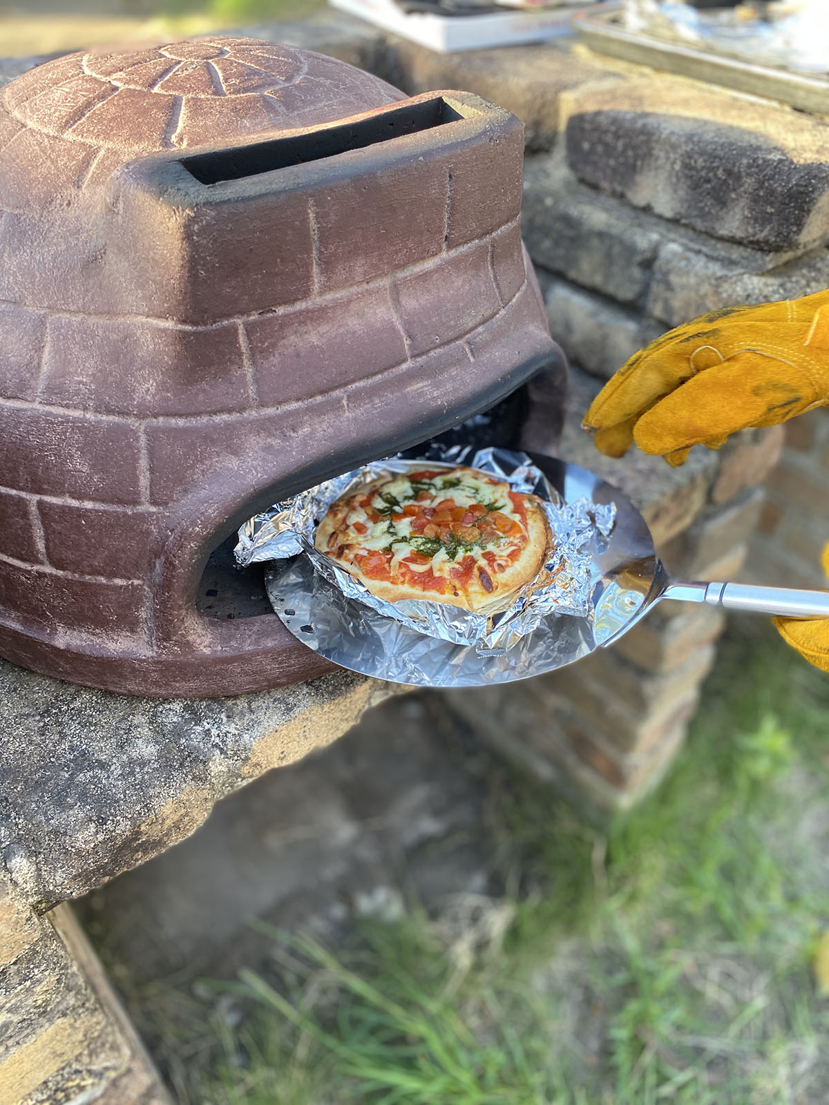 メキシコ製のピザ窯「チムニー」で色々焼いてみた : Aula Powered by