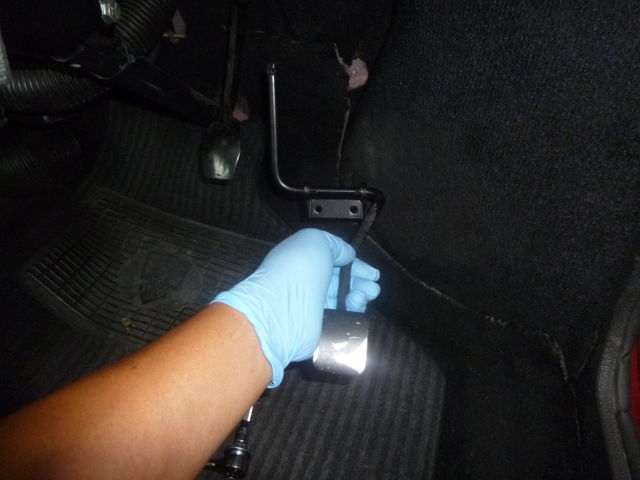 KNT様、アクセルペダルとスロットルレバーでクイックに ! : スタッフ