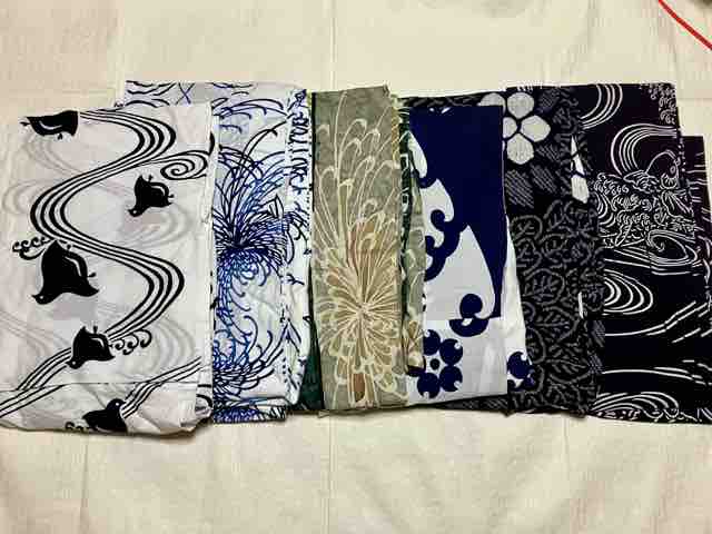 関西万博の盆踊りに浴衣で行けたら : 還暦着物好き日記