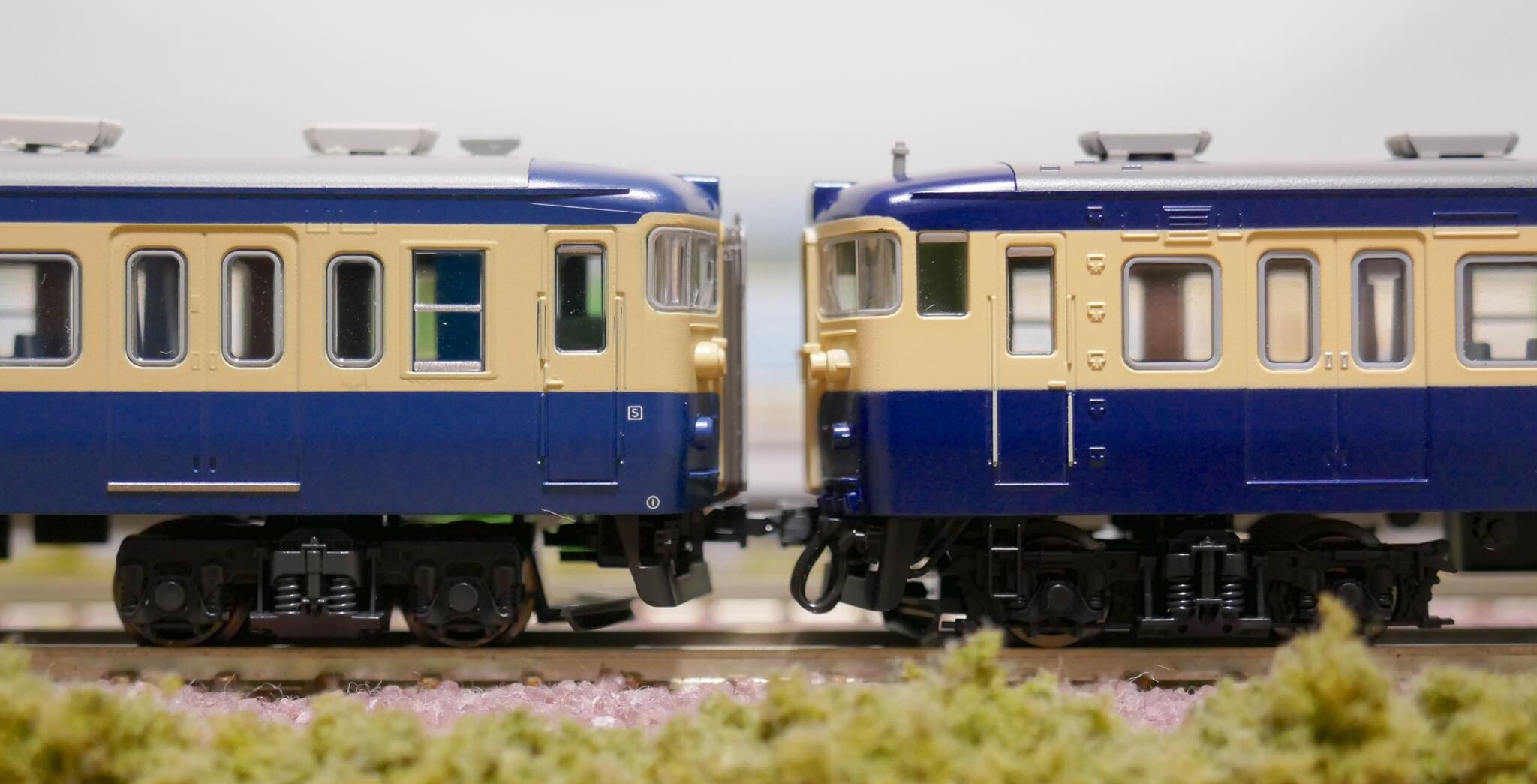 TOMIX 115系300番台 横須賀色(KATOと比較) : 鉄道情景草案