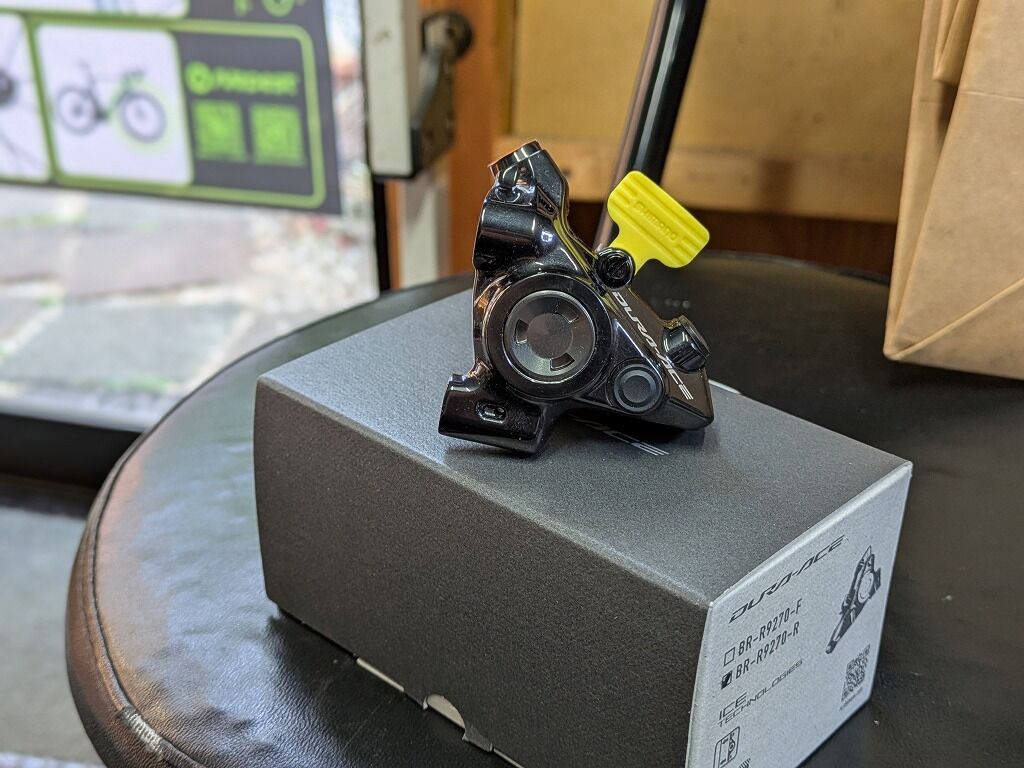 DURA-ACE 油圧ブレーキキャリパー BR-R9270に交換することになった話