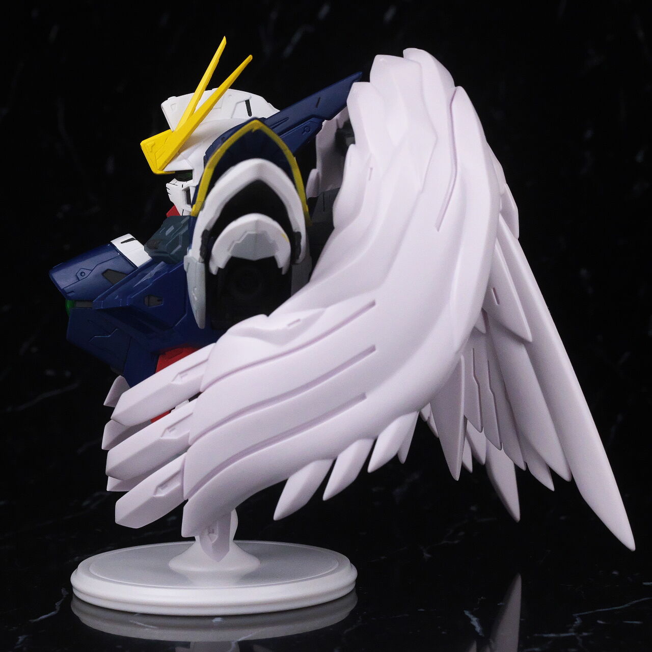 ガンダムW 一番くじ ラストワン賞 ウイングガンダムゼロEW BUSTISAN