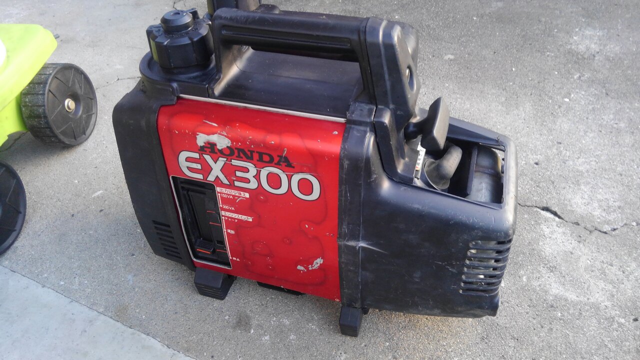ホンダEX300赤 発電機の修理 : カメラと写真が大好きな毎日 + バイク