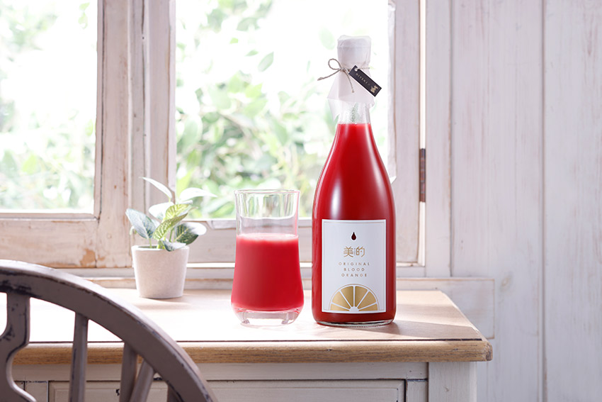 美的』プロデュースのブラッドオレンジジュース＆クラフトビール 2023
