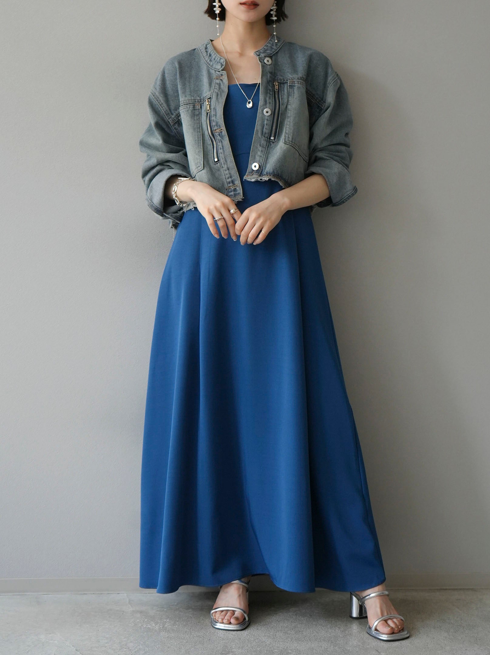 予約]ラウンド切替フレアキャミワンピース/ブルー – Lumier