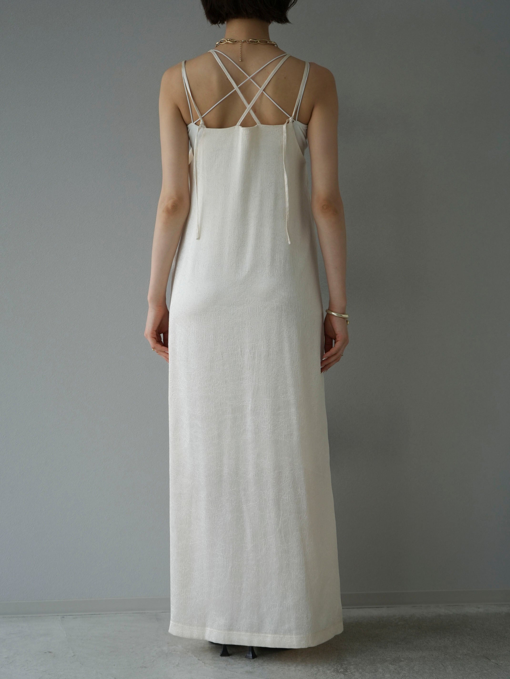 予約]ワッシャーサテンキャミワンピース/アイボリー – Lumier