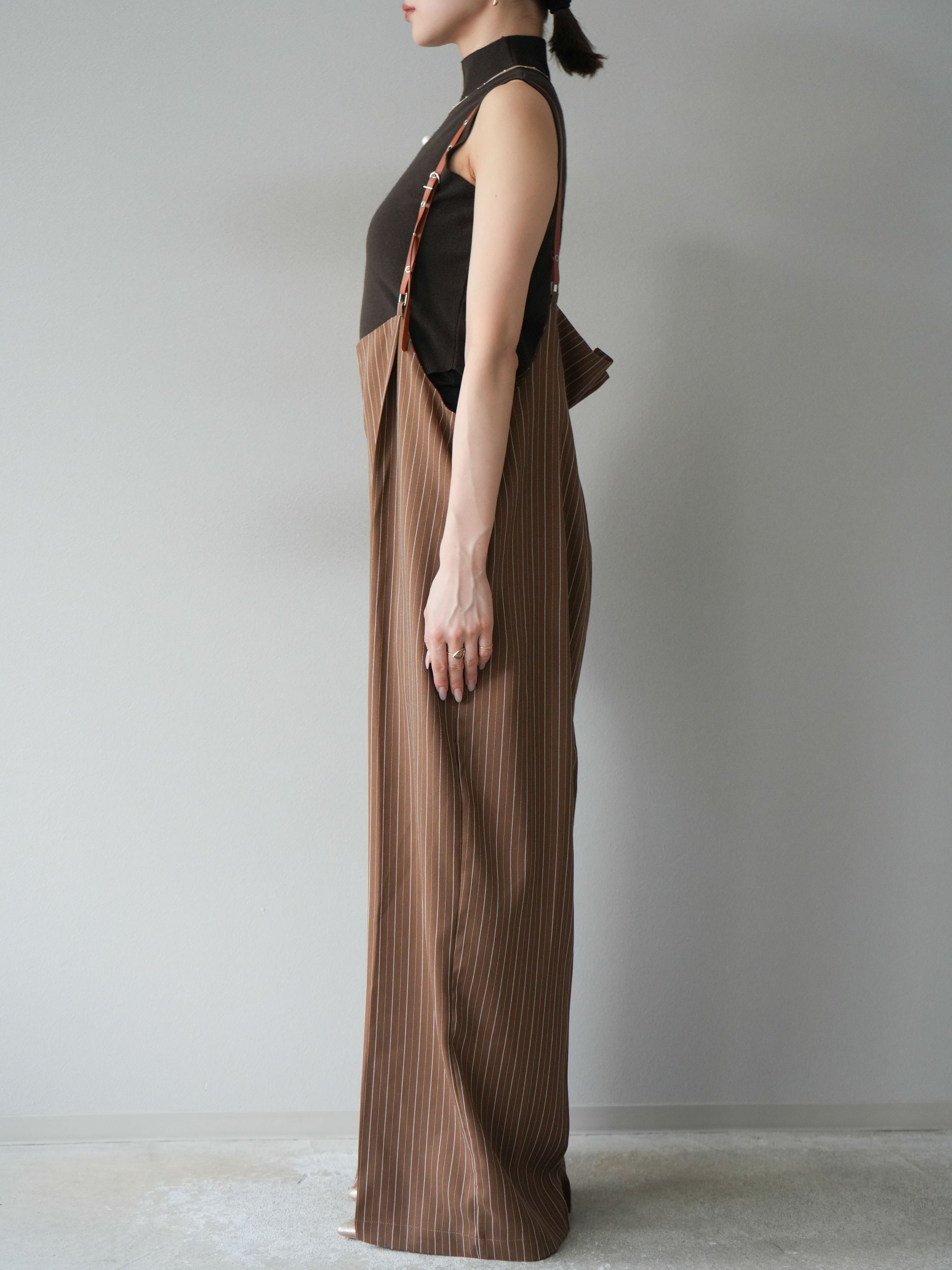 予約]ヘリンボーンストライプサロペット/ブラウン – Lumier