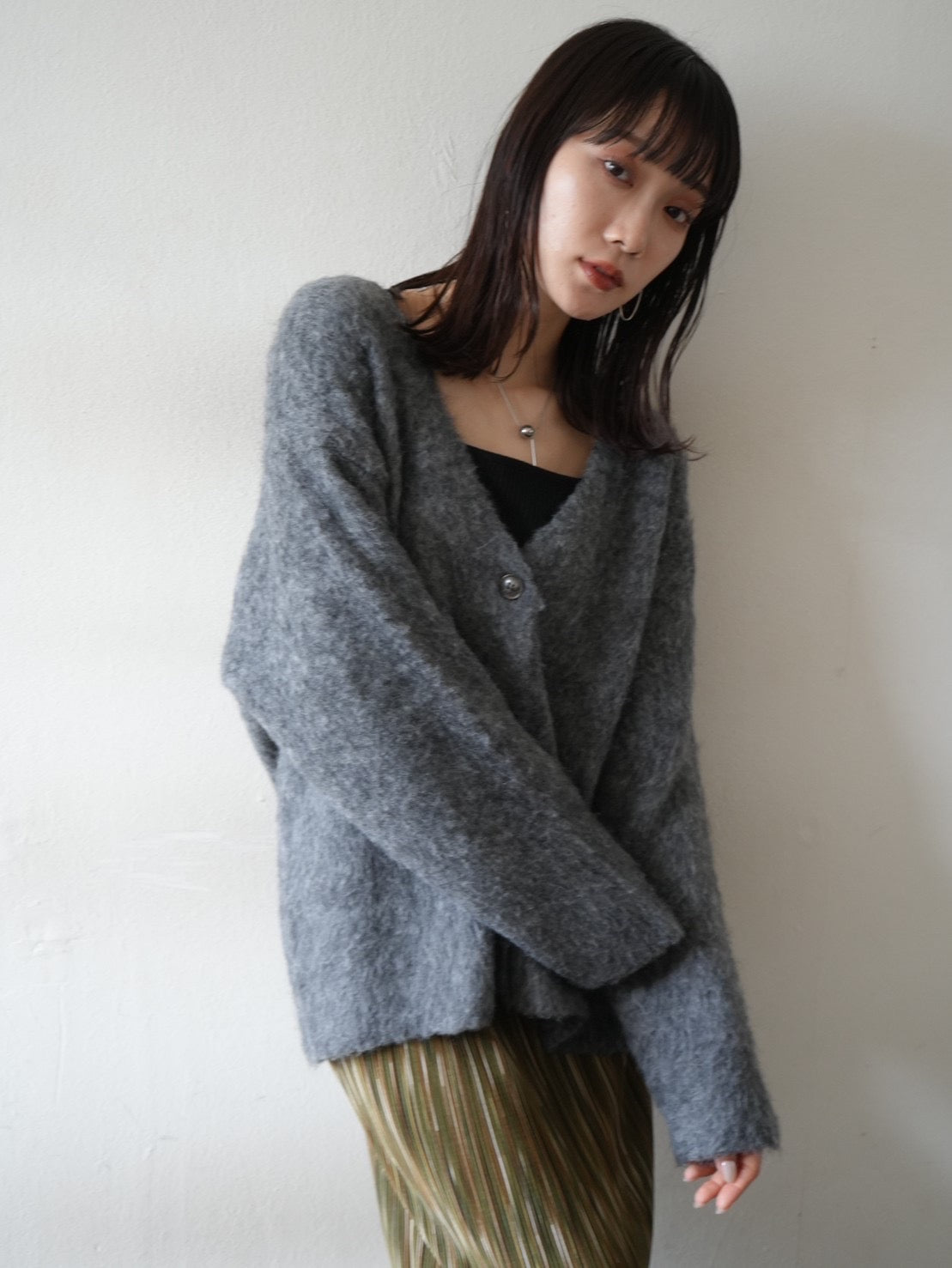 予約]モヘアニットカーディガン/チャコール – Lumier