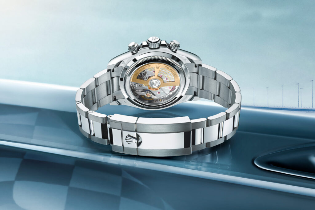 ロレックスがシースルーバック？プラチナデイトナ アイスブルー 126506