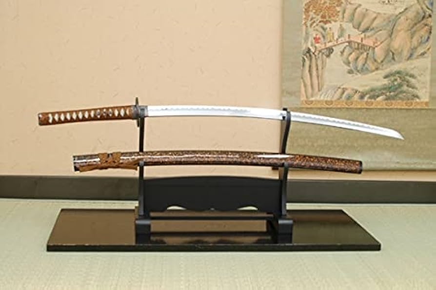 Amazon | しのびや 模造刀 濃金茶鞘 大刀 (刀・鞘・刀拭クロス・模造刀
