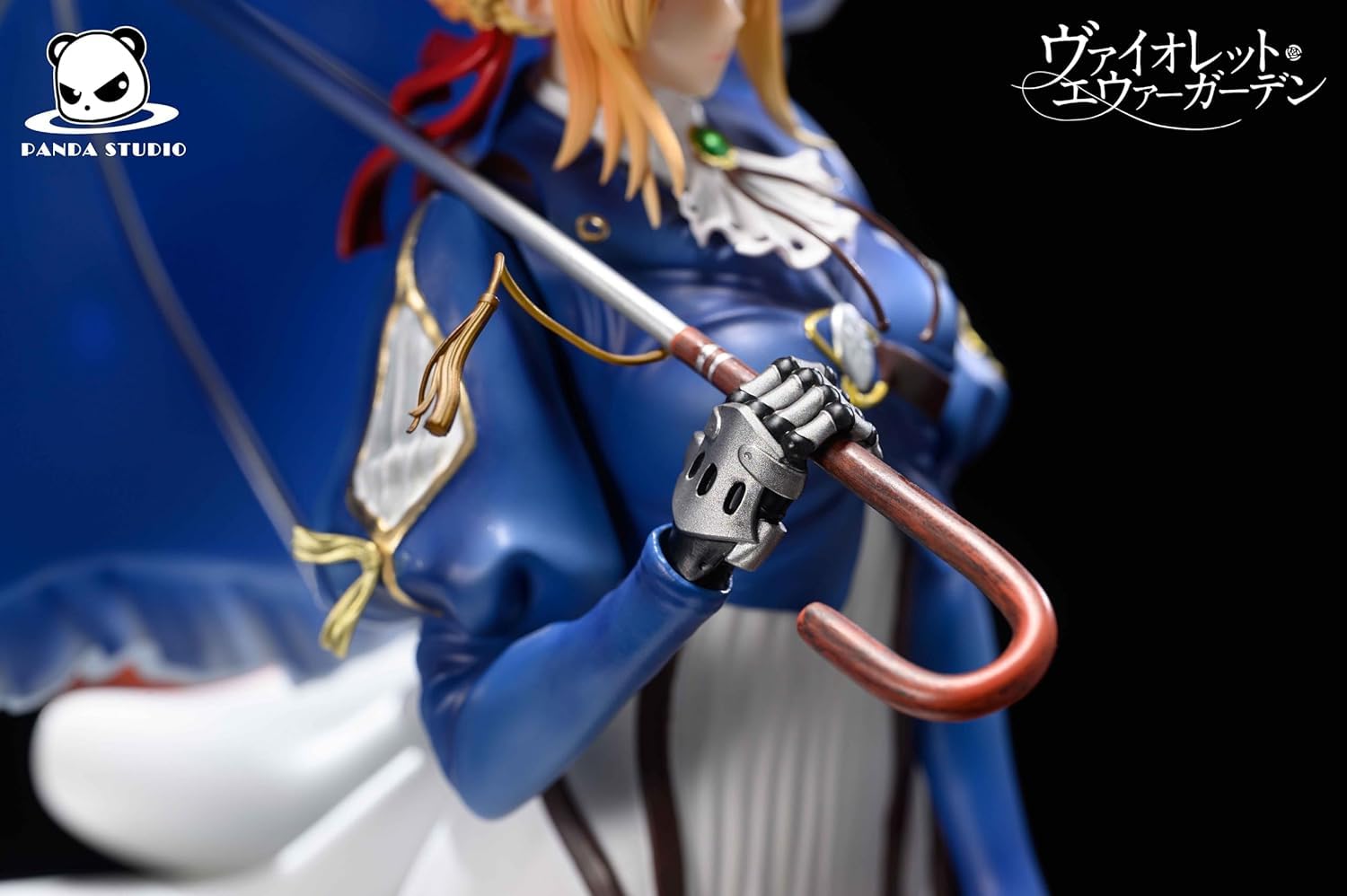 Amazon.co.jp: ヴァイオレット・エヴァーガーデン フィギュア 1/4