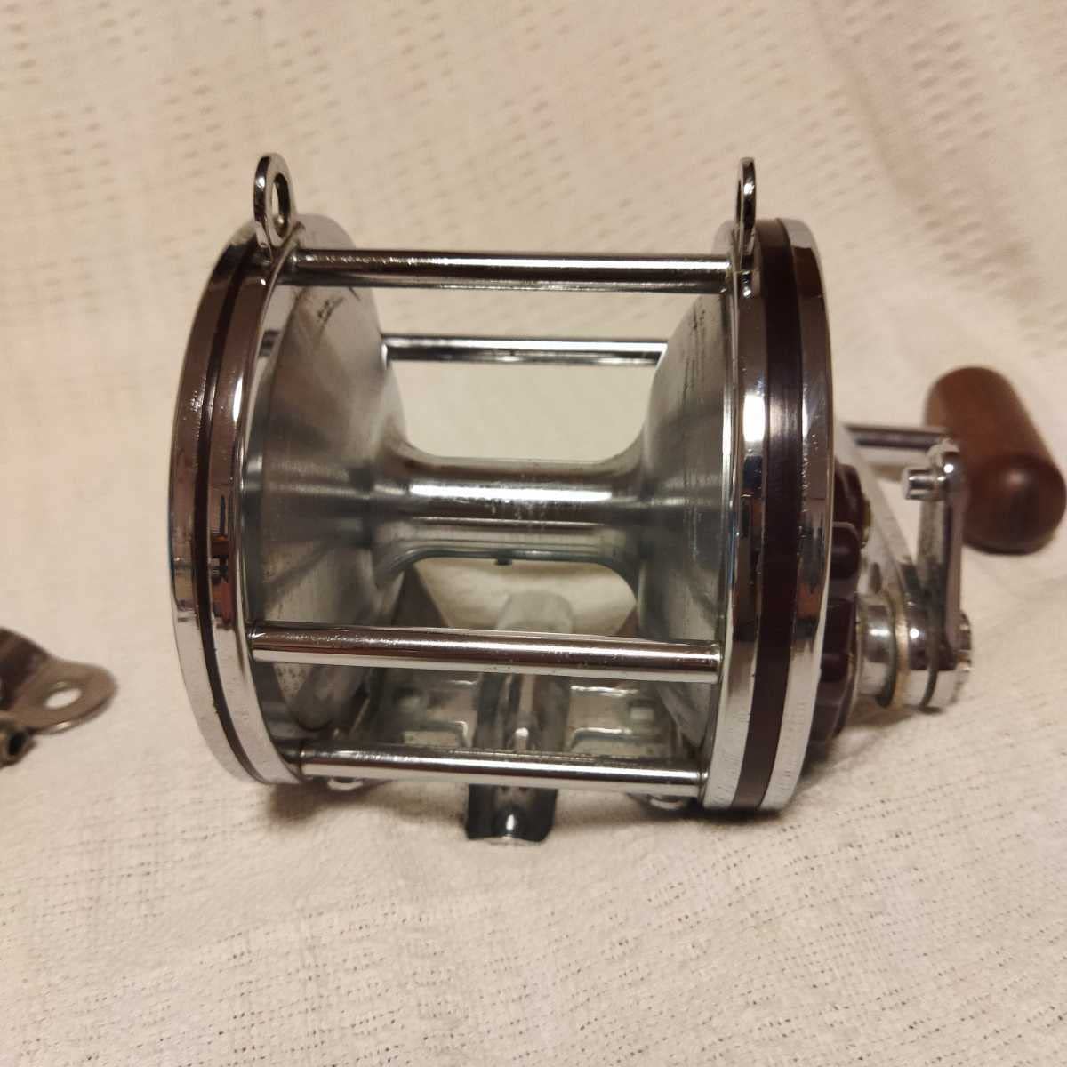 Amazon.co.jp: ハンドルドラグ仕様 PENN SENATOR 114‐H 6/0 ペン