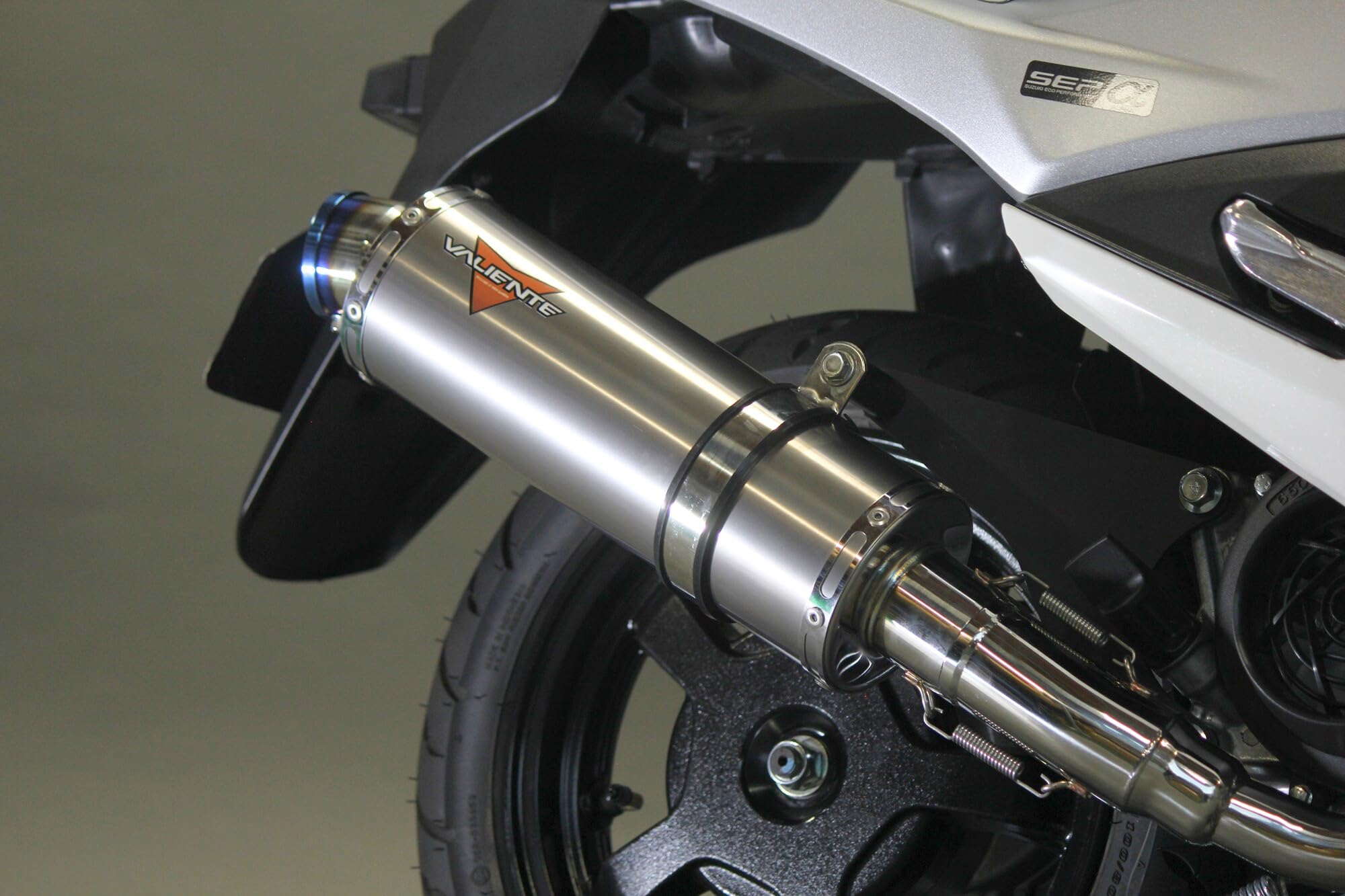 Amazon | バーグマンストリート125EX マフラー 8BJ-EA23M デュラ